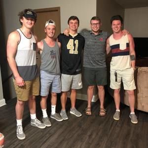 Meet your Posher, Donnie